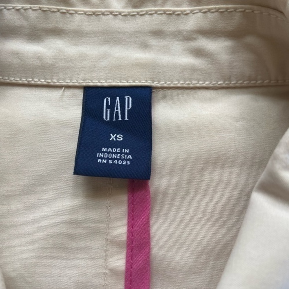 Gap Size Xs Button Up Jacket , Lightweight Crme C… - image 5